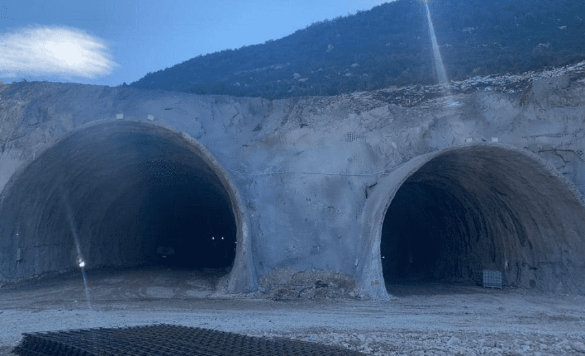 Tuneli i Llogarasë, Rama: Po punohet me ritme të larta (video)
