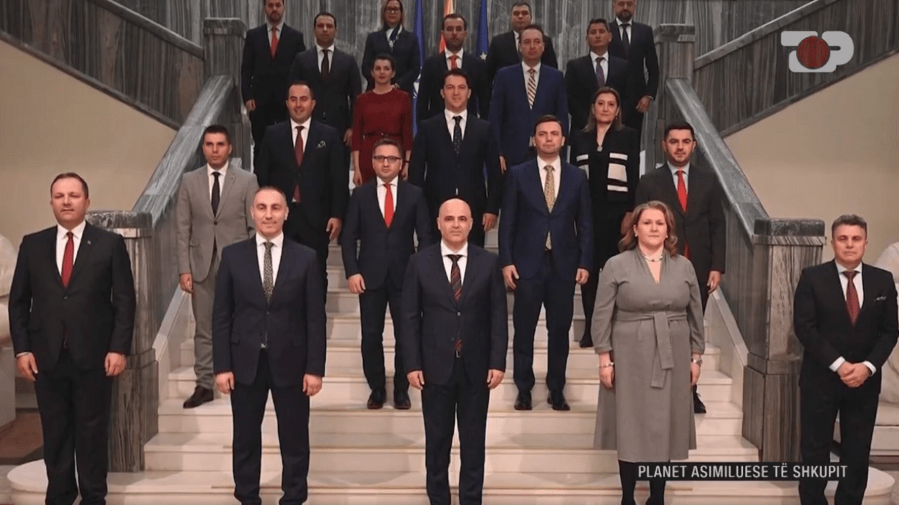 Maqedonia e Veriut, shqiptarët kanë 10 ministri por nuk flasin shqip!