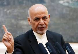 Presidenti afgan fton talebanët për bisedime paqeje