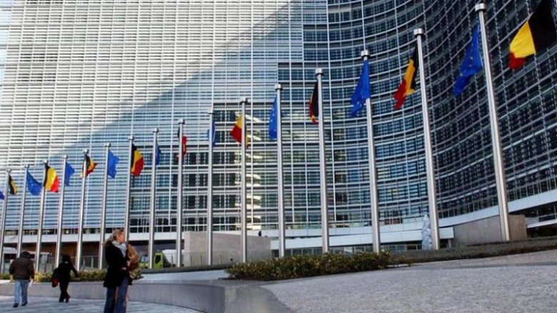 Çfarë thuhet në raportin e Komisionit Europian për Shqipërinë