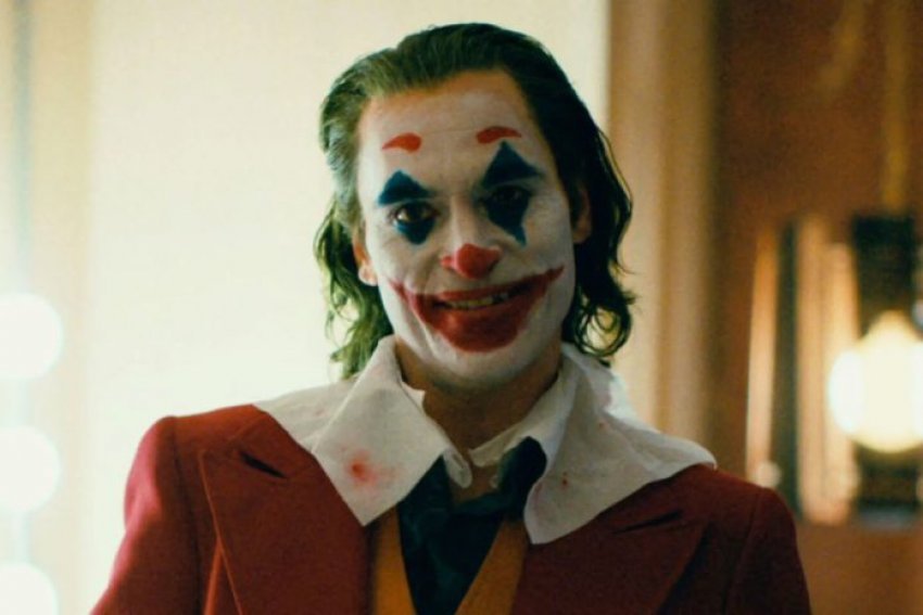 “Joker” deri tani i ka fituar 1 miliard dollarë vetëm nga shfaqja nëpër kinema