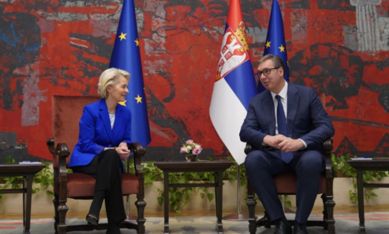 Von der Leyen në Beograd: Njohja de facto e Kosovës nënkupton zbatimin e marrëveshjes së Ohrit