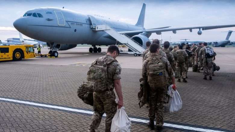 Britanezët të gatshëm të dërgojnë trupa në Ukrainë