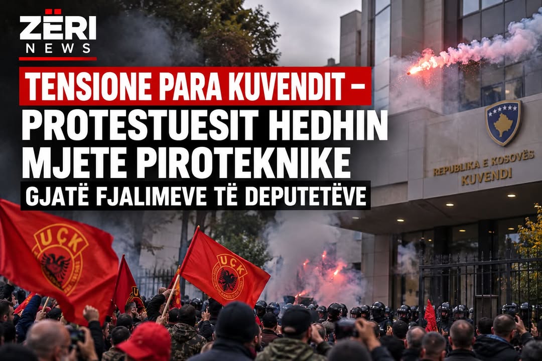 🟥 TENSIONE PARA KUVENDIT – PROTESTUESIT HEDHIN MJETE PIROTEKNIKE GJATË FJALIMEVE TË DEPUTETËVE